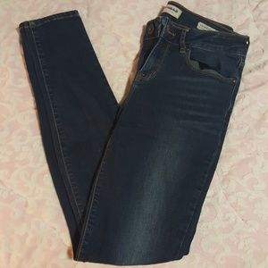 Dark wash skinny jeans